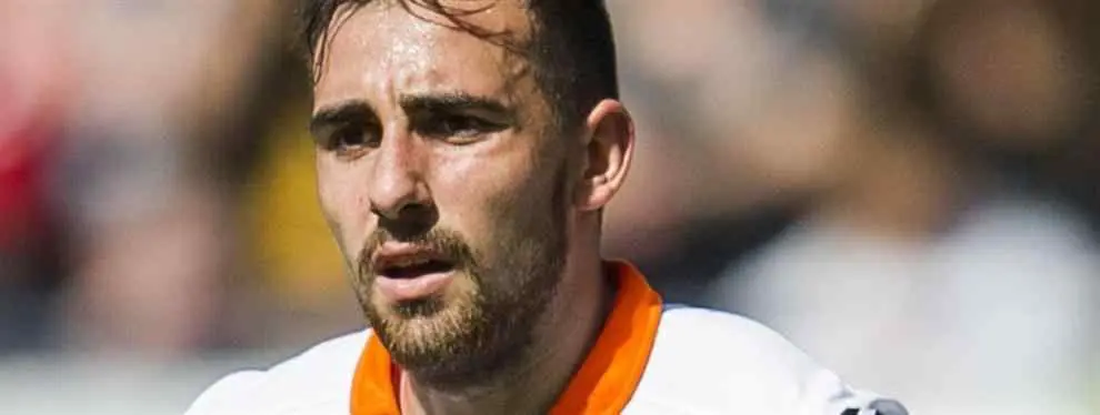 El penalti de la polémica en Valencia entre Paco Alcácer y Dani Parejo