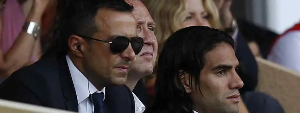 Conflicto entre Falcao y Jorge Mendes con el Barça como tema de fondo