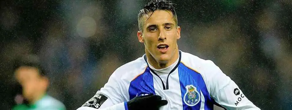 Por qué todos se pelean por Tello y el Barça no quiere recuperarlo