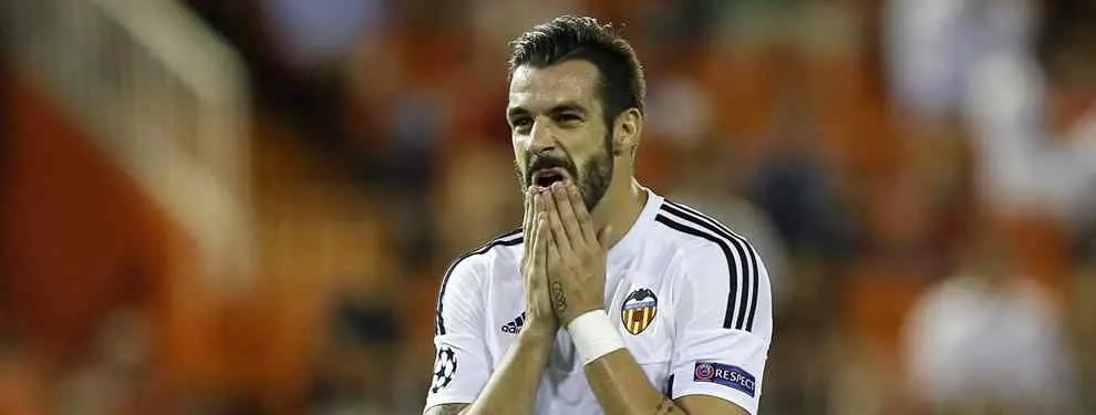 El Valencia no se saca a Negredo de encima y actúa en consecuencia