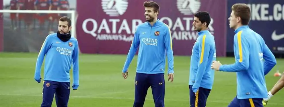 Piqué se queda sólo en el vestuario del Barça: Le está dando vida al Madrid