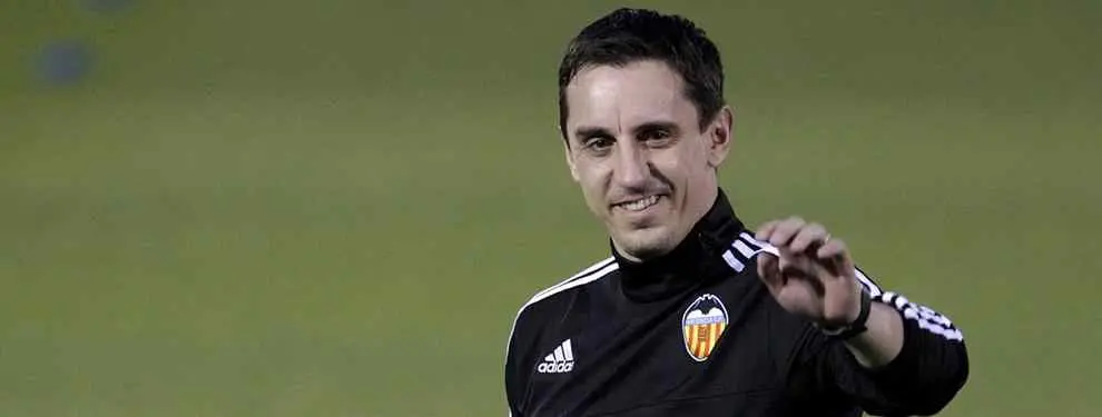 Operación salida: Neville no termina de calmar las aguas en Valencia