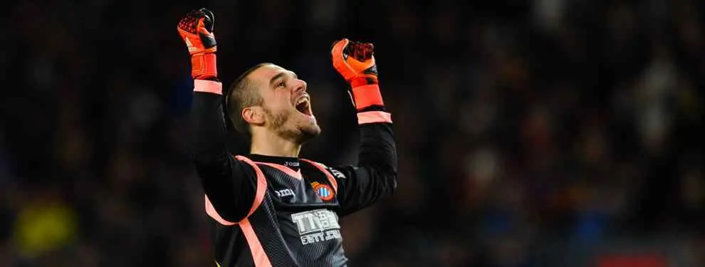 Los jugadores del Barça le toman la matricula a dos jugadores del Espanyol