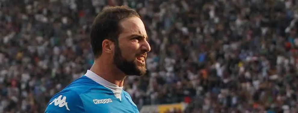 El movimiento que llevaría a Simeone e Higuaín a compartir equipo en verano