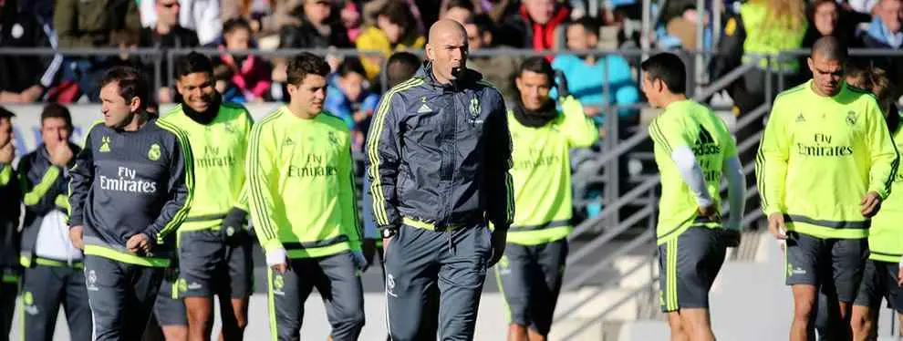 Zidane coge el toro por los cuernos: Veta los 'vicios' del vestuario