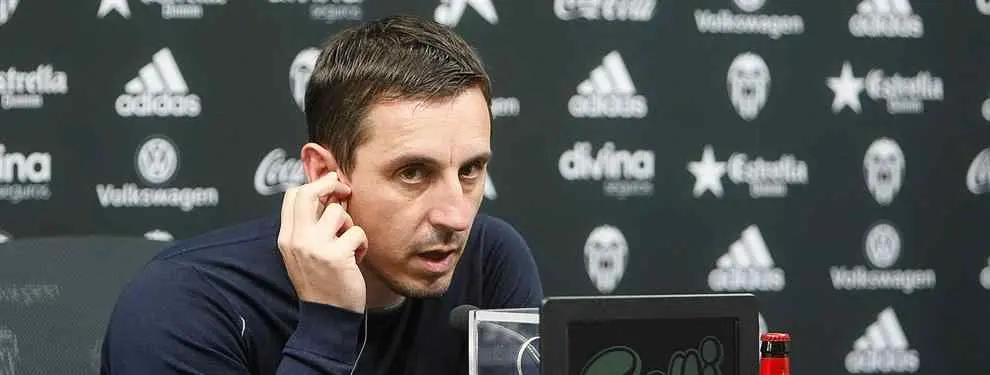 Primer encontronazo Pitarch-Neville: No se ponen de acuerdo con los fichajes