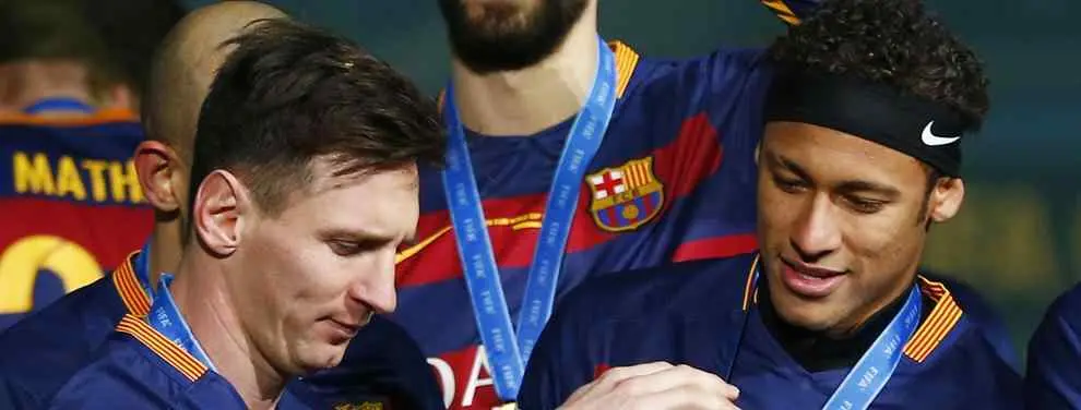 Neymar se aleja de Messi en el vestuario del Barça