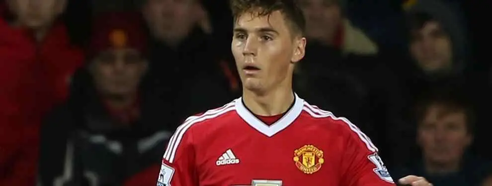 El uruguayo Guillermo Varela carga contra Louis van Gaal en el Manchester United