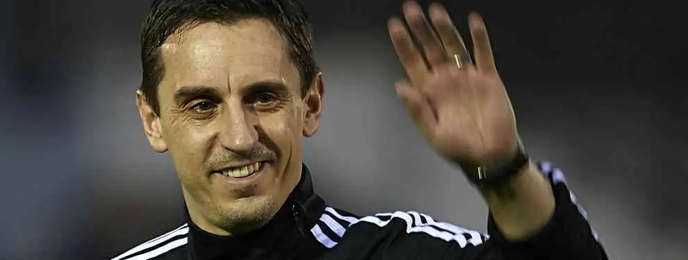 El mensaje de Neville a uno de los pesos pesados del vestuario del Valencia