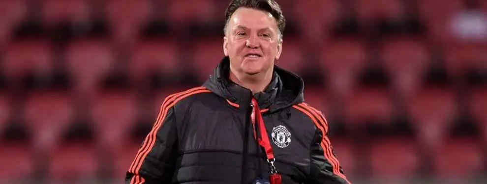 La razón por la que Van Gaal salvará su puesto (probablemente) hasta junio