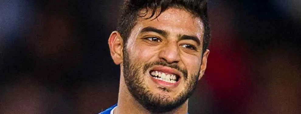 Carlos Vela vuelve a estar en el punto de mira de las críticas en la Real