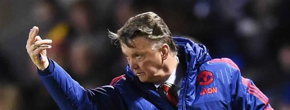 Avalancha de memes y bromas por el 'piscinazo' de Van Gaal