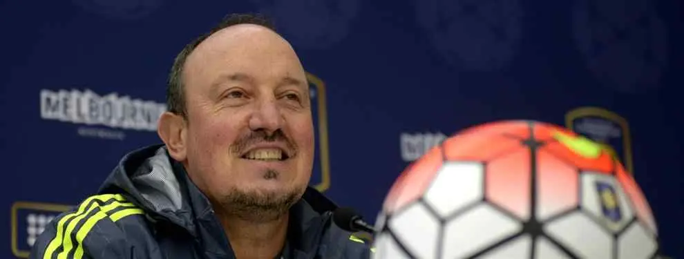 Oferta de trabajo en la Premier League para Rafa Benítez