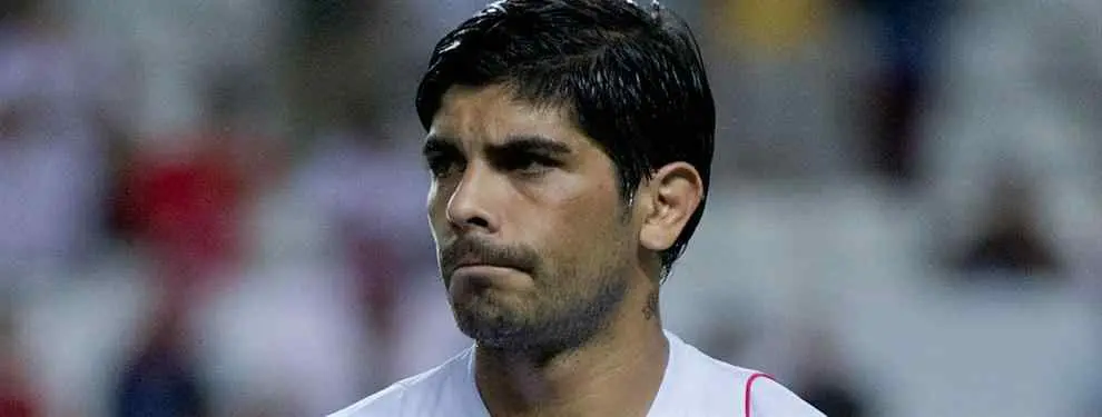 Advertencias (serias) a Ever Banega dentro del vestuario del Sevilla