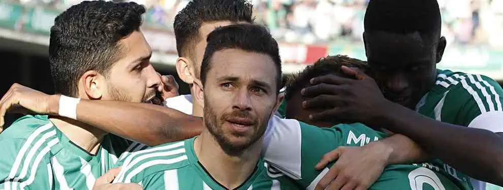 Conjura en el vestuario del Betis para amargarle la temporada al Sevilla