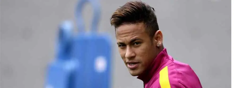 El cartel de intransferible de Neymar genera polémica en el Barça