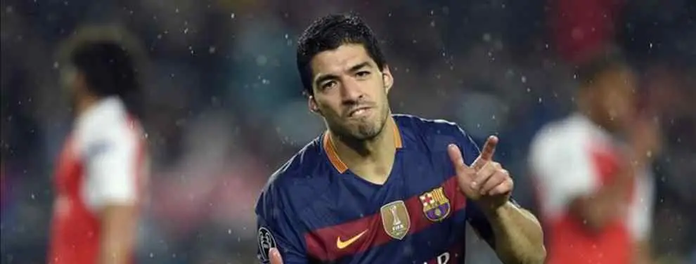 Luis Suárez se come a Neymar en el vestuario del Barça