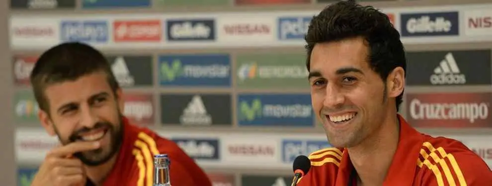 PIqué entierra el hacha de guerra y le tiende la mano a Arbeloa