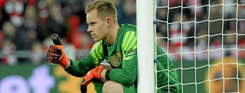 Nueva apretada de Ter Stegen para dejar a Claudio Bravo en fuera de juego