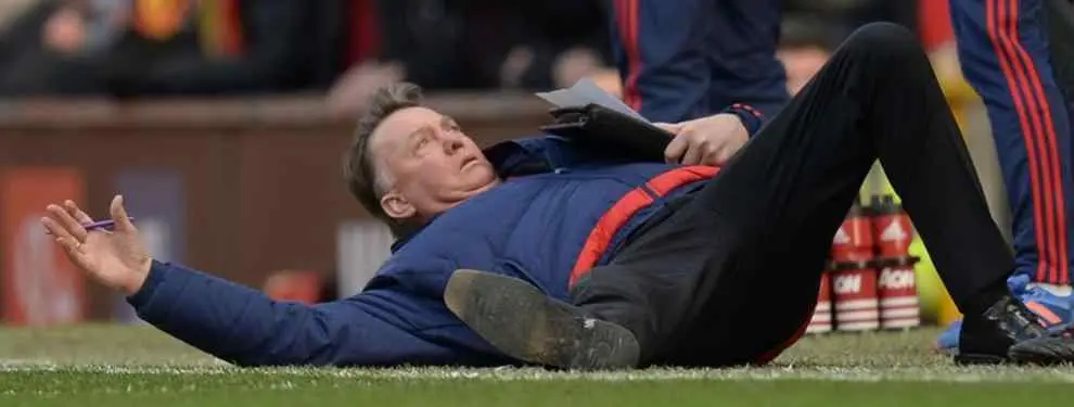 Old Trafford machaca a Louis Van Gaal antes de la final de la FA Cup