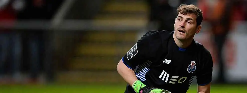 Casillas vuelve a perder la compostura con un periodista en Twitter