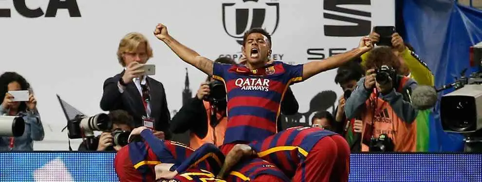 El Real Madrid se cuela en las celebraciones del vestuario del Barça