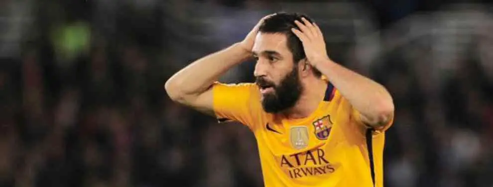 Arda Turan fracasa en su intento de buscar la puerta de salida del Barça