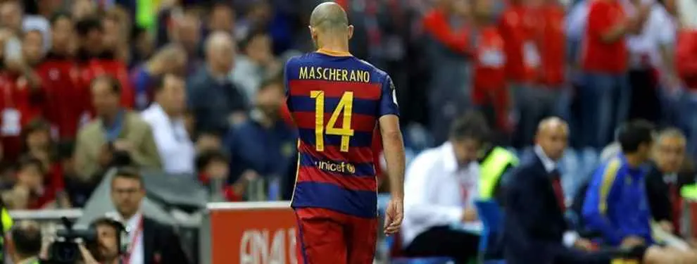 El Barça abre la puerta de salida a Alves, pero se la cierra a Mascherano