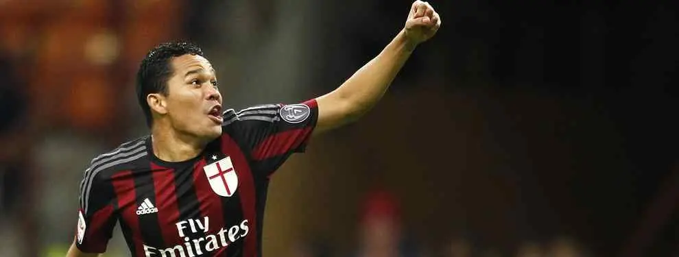 Arsenal y Manchester United vuelven a la carga por Bacca... ¡y con mucho dinero!