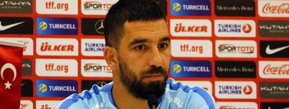 Arda Turan envía un aviso sobre su futuro a la directiva del FC Barcelona
