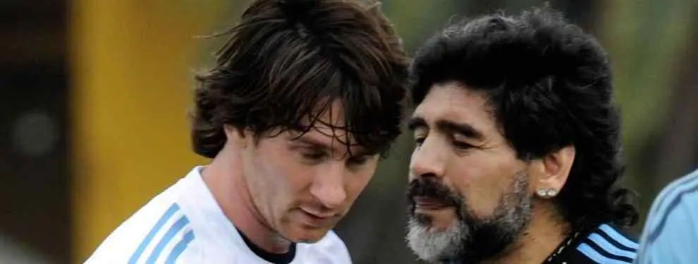Messi está harto del doble juego que se lleva Maradona con él