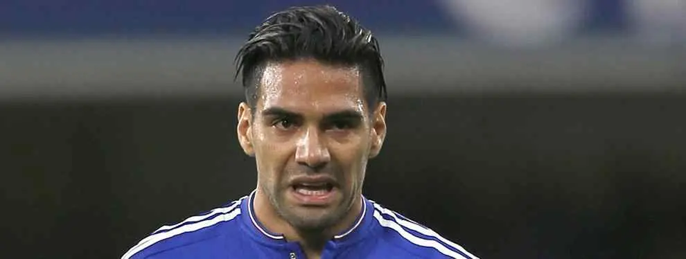 Jugadores que aún pueden cambiar de club