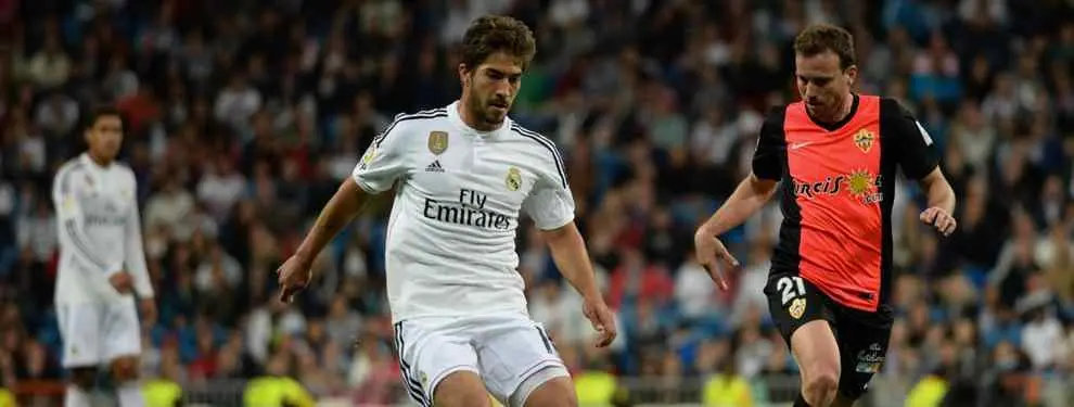 El enésimo 'palo' para Lucas Silva: el 'olvidado' del vestuario vive un drama