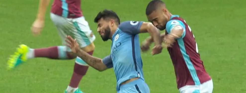 ¡Qué torpeza de Agüero! El argentino puede perderse el primer duelo Mou-Pep