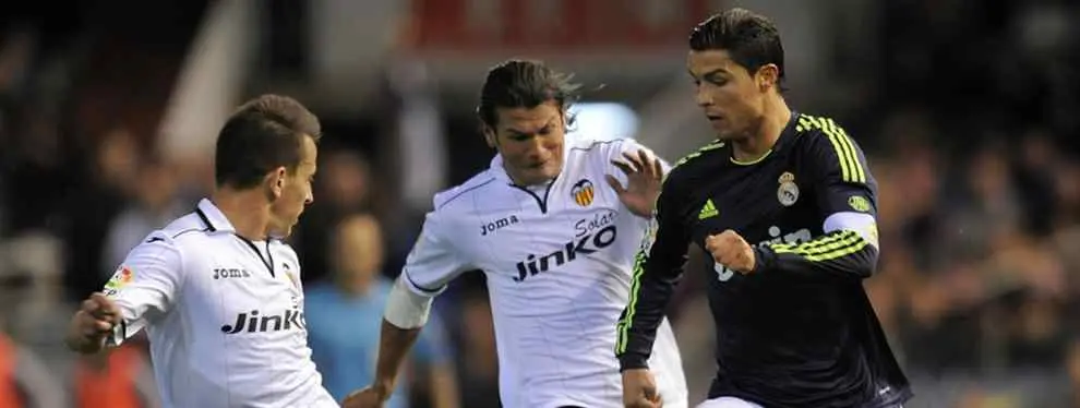 Guerra silenciada entre el Madrid y el Valencia: las dos llamadas por un jugador