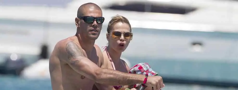 Víctor Valdés se sienta ante el juez por un delito de falsificación