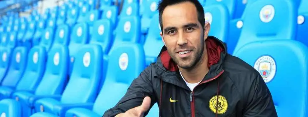 Así vivió Claudio Bravo desde Manchester el tropiezo del Barça ante el Alavés