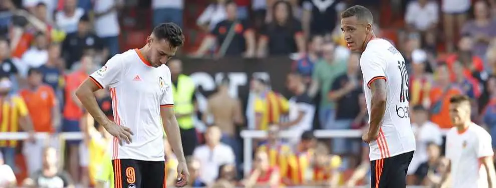 La charla (privada) de Prandelli con Munir en pleno entrenamiento