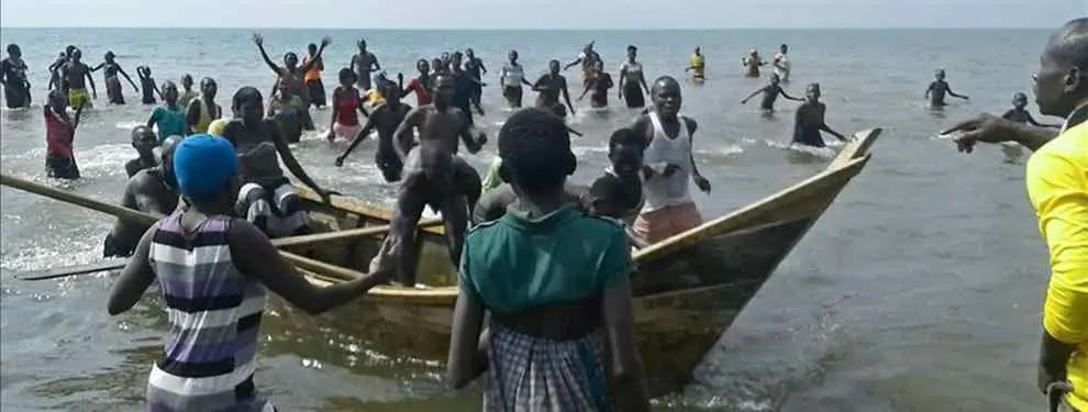 El fútbol vive otra tragedia: se hundió barco en Uganda
