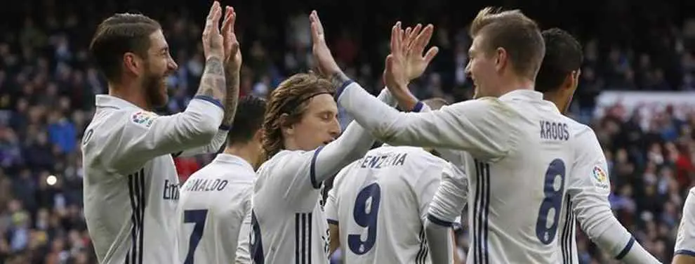El 'empujón' que vuelve a montar el lío padre en el vestuario del Real Madrid