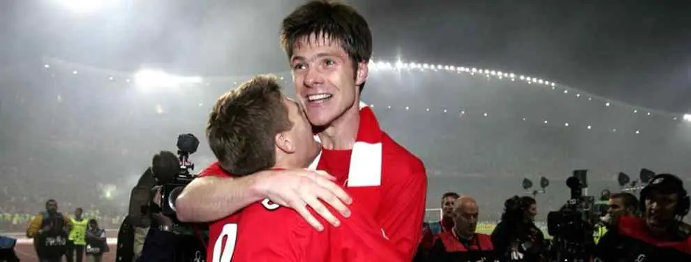 ¡Se derrite! Gerrard gana el 'casting' a la despedida más 'sentida' de Xabi Alonso