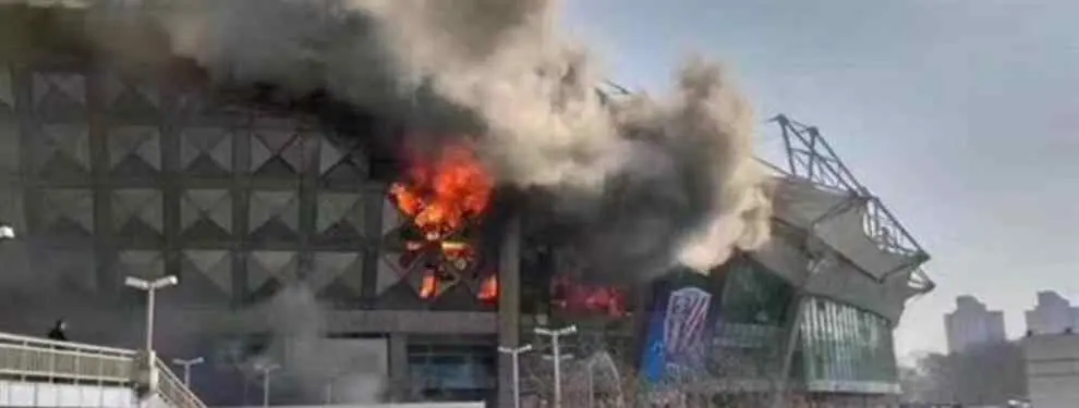 Gafe absoluto: ¡a Gustavo Poyet se le quema el estadio!