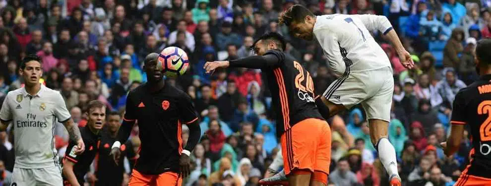 El Real Madrid no le pierde ojo a un jugador del Valencia (y podría haber nuevo 'incendio')