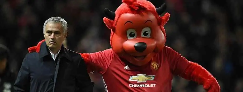 'Top Secret': Mourinho provoca una auténtica fractura interna en el Manchester United