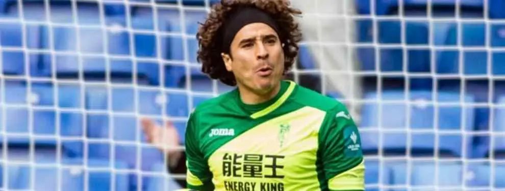 Los tres posibles destinos de Memo Ochoa tras irse (con incendio incluido) del Granada