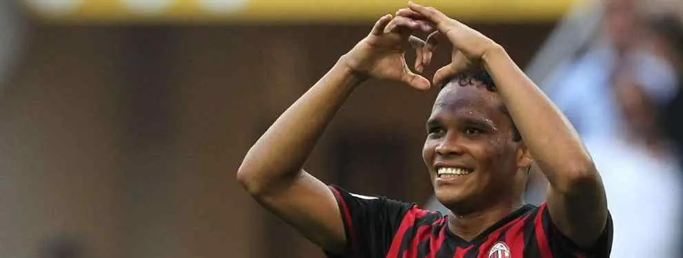 El fichaje 'bomba' del Sevilla en la Premier para olvidarse de Carlos Bacca (definitivamente)