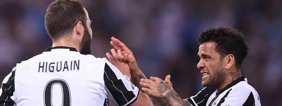 Higuaín lía la de Dios en la Juventus con un mensaje incendiario para Dani Alves