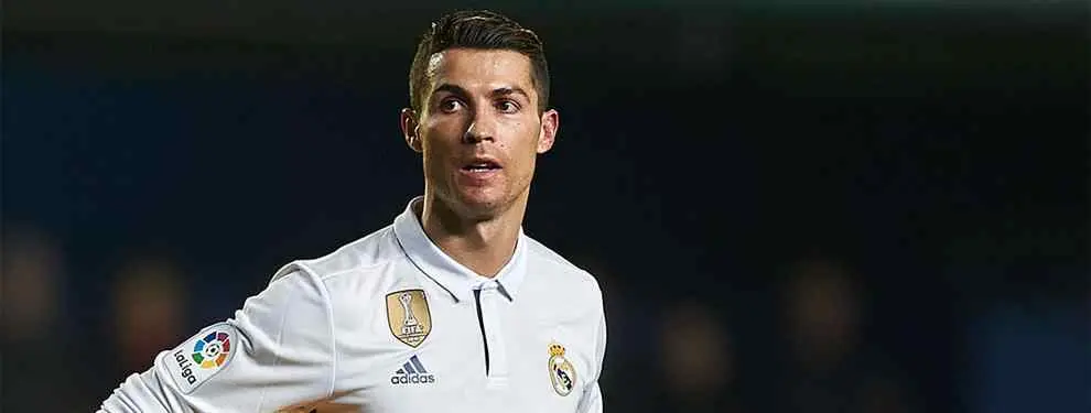 Agentes armados asaltan el barco de CR7 y se lía la de Dios