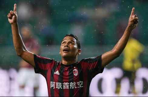 El crack al que el Sevilla puede dejar en la estacada para fichar a Carlos Bacca
