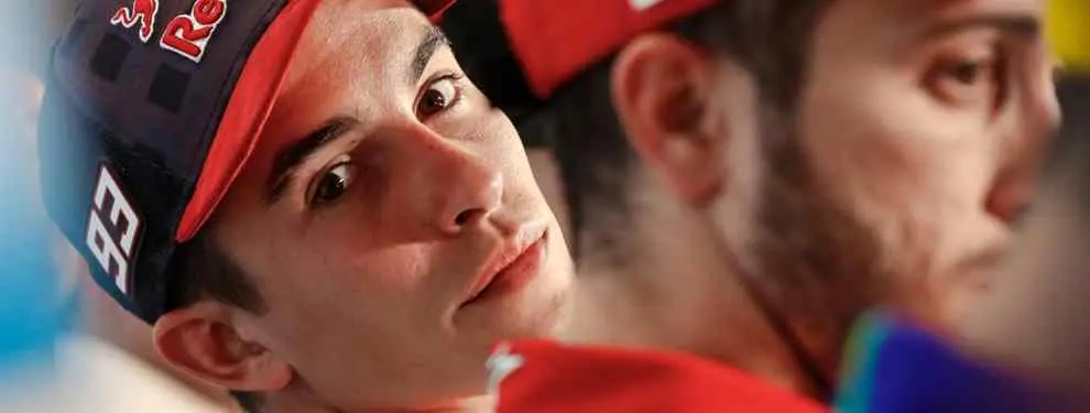 La puñalada por la espalda de Marc Márquez a Jorge Lorenzo que Valentino Rossi calla